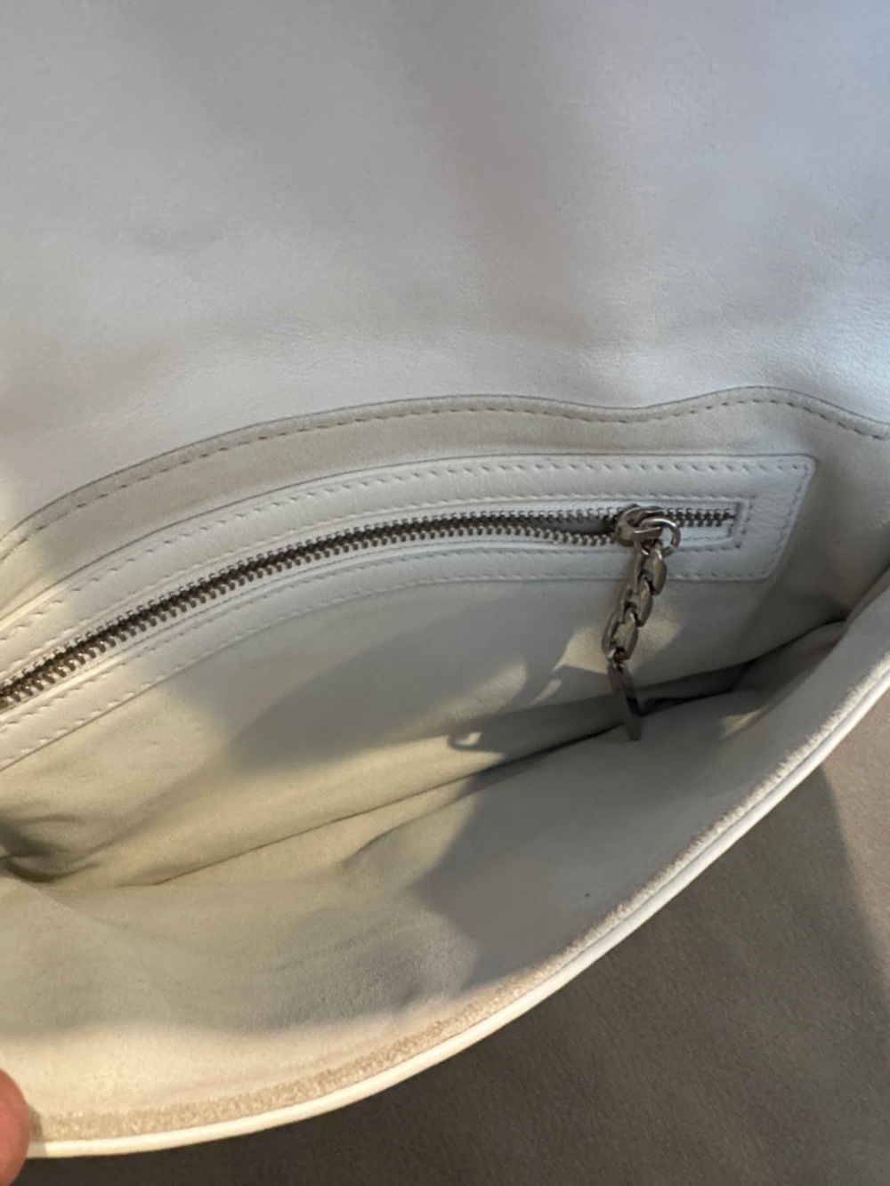 Michael Kors white leather silver woven chain snap flap clutch. New, no tag. - Picture 5 of 7